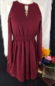 Zoe by Rachel Zoe Cold Shoulder Maroon Dress Sz XS